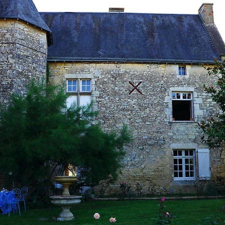 La Mailholiere Hotel Blanzay Luaran gambar